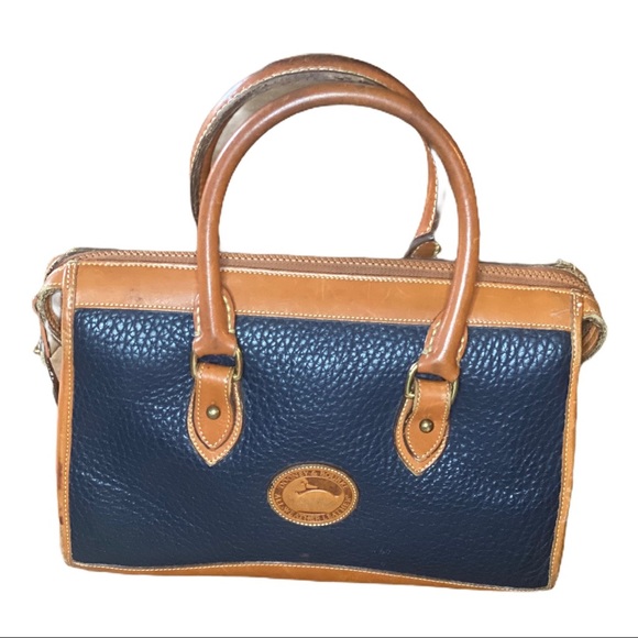 Dooney & Bourke Handbags - Vintage dooney & Bourke bag